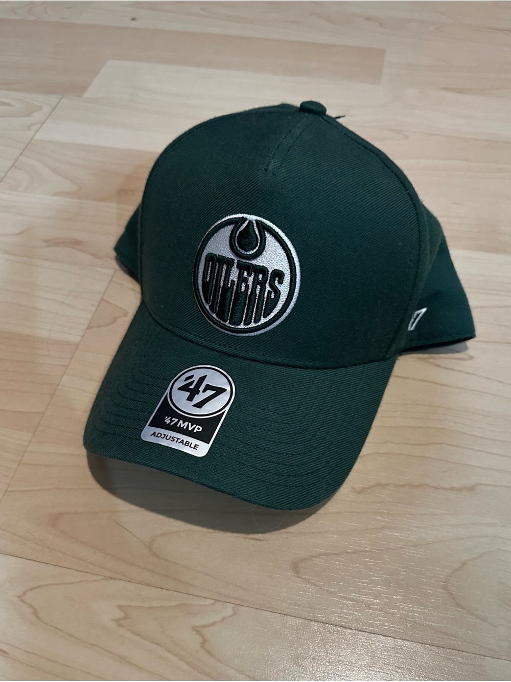 47 Brand new Green Edmonton Oilers Adjustable Cap new with tags